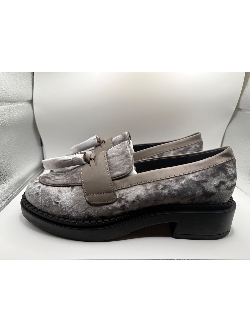 Seychelles Women’s 9 Final Call Velvet Taupe Loafer